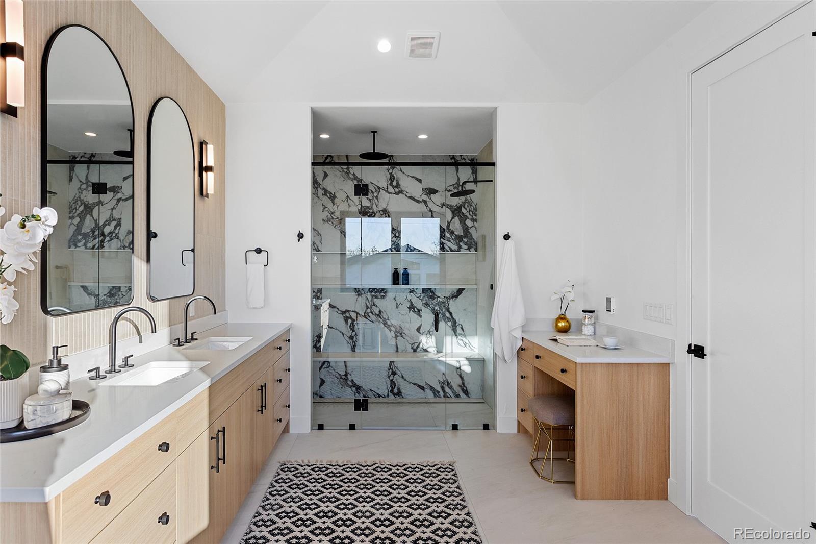 MLS Image #28 for 1907 s clarkson street,denver, Colorado
