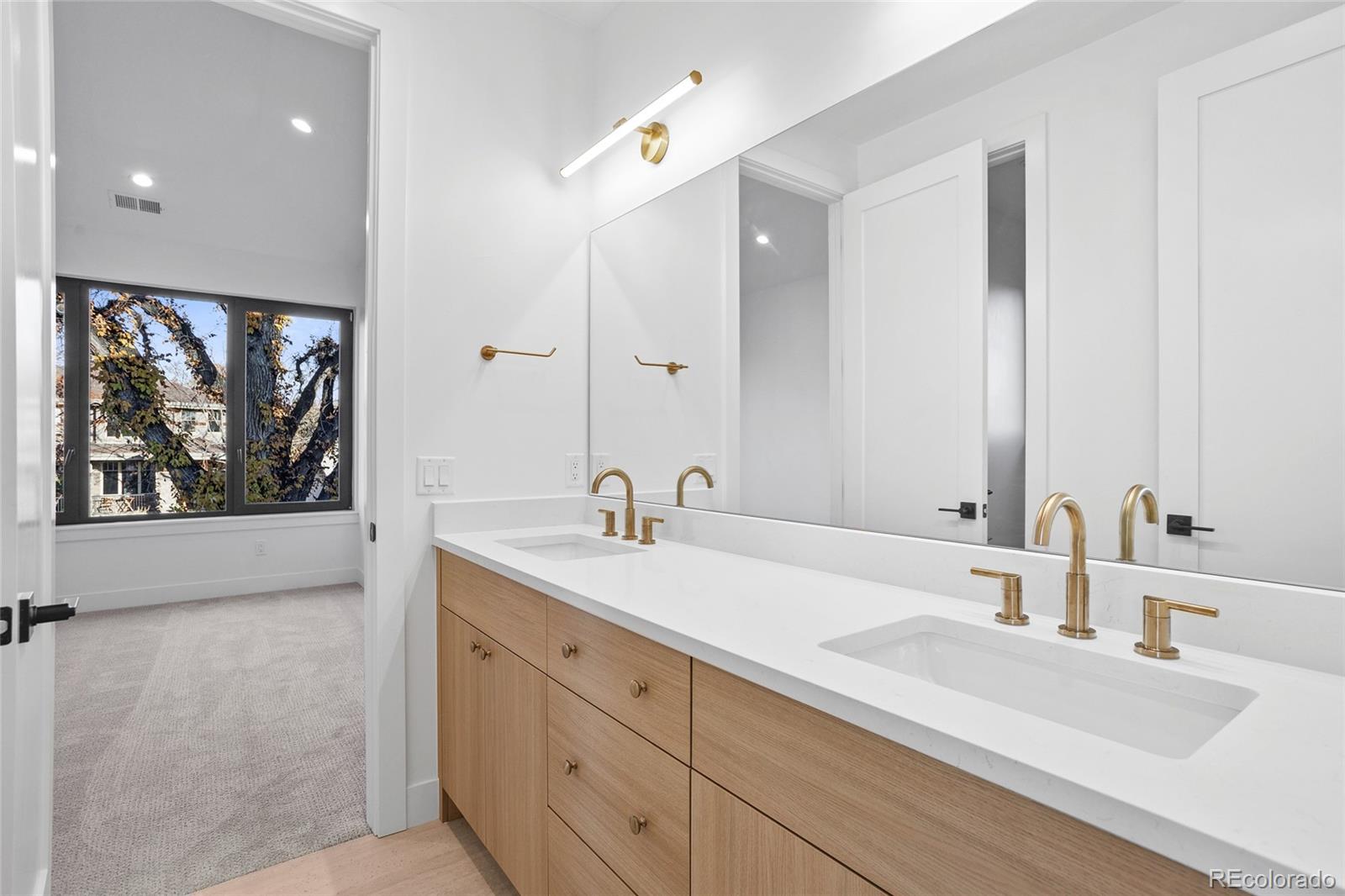 MLS Image #34 for 1907 s clarkson street,denver, Colorado