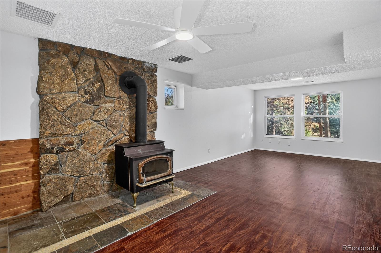 MLS Image #15 for 28555  memorial park way,conifer, Colorado
