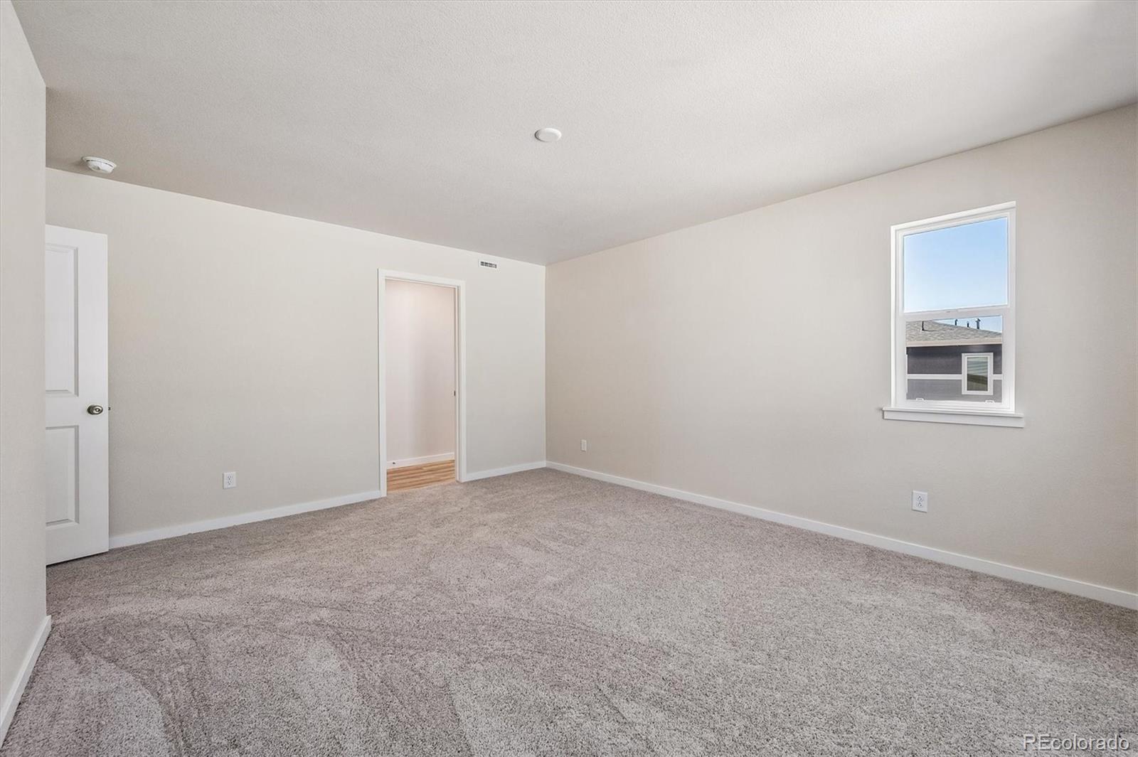 MLS Image #21 for 22706 e 47th place,aurora, Colorado