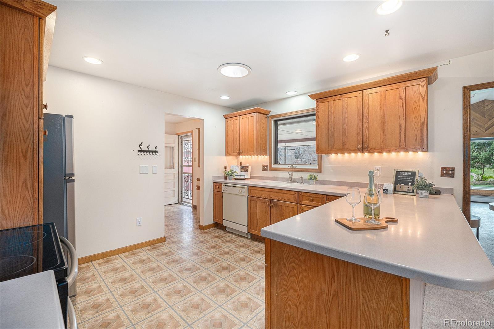MLS Image #13 for 7420 w arizona place,lakewood, Colorado