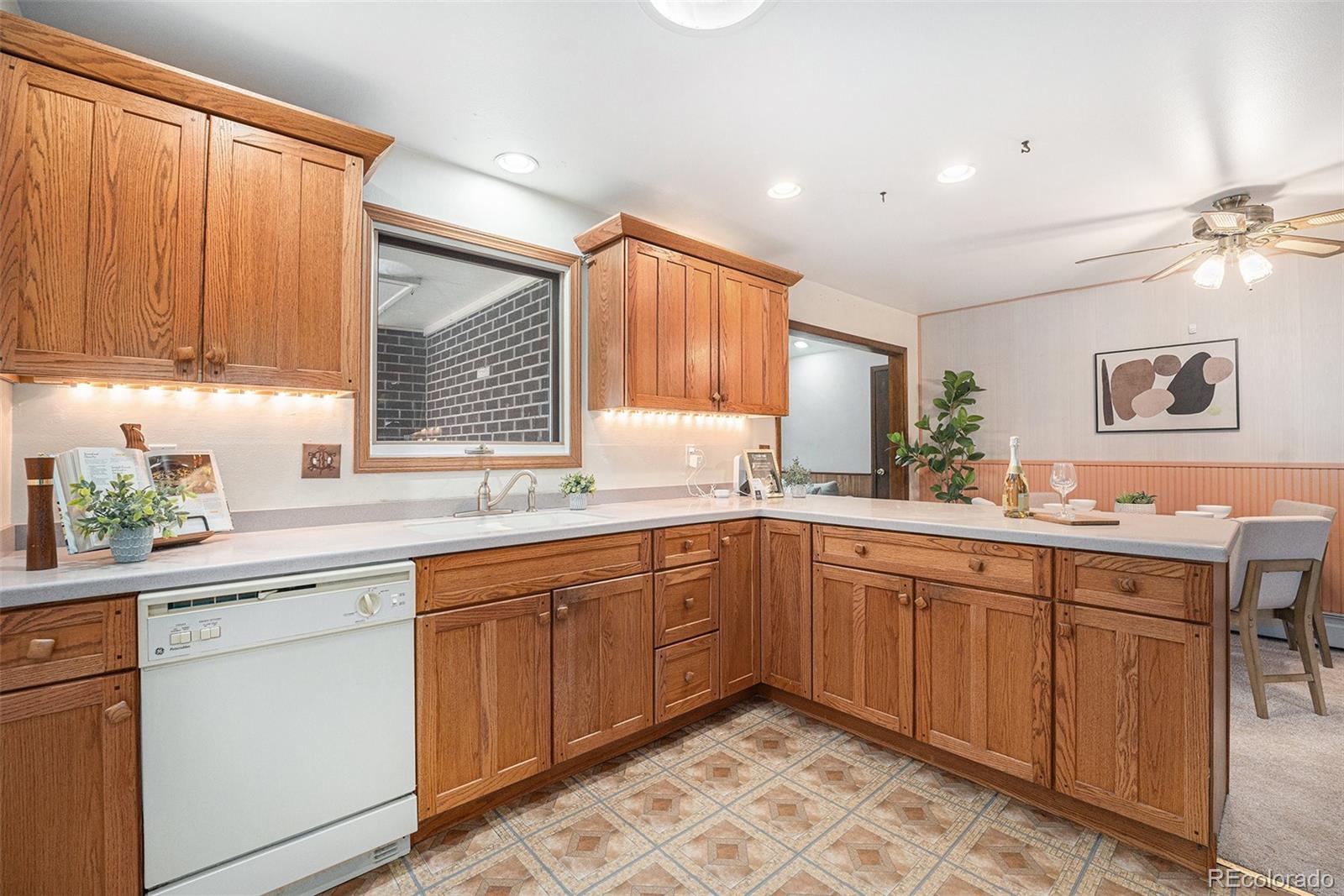 MLS Image #14 for 7420 w arizona place,lakewood, Colorado
