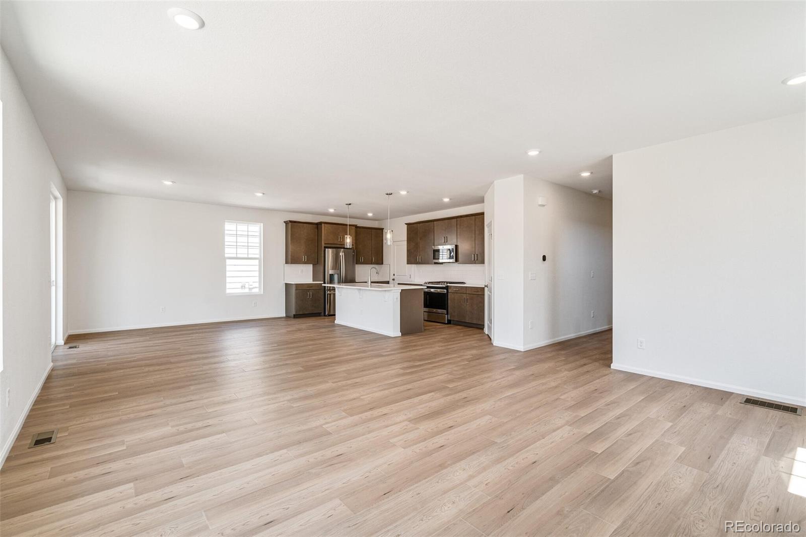 MLS Image #4 for 1821  waterbirch way,castle rock, Colorado