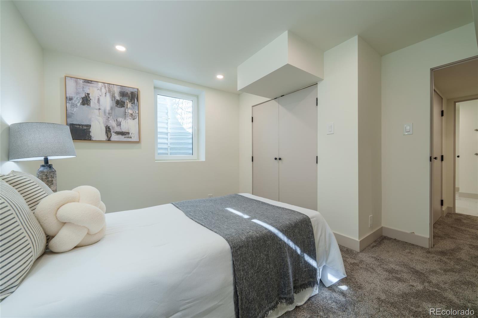 MLS Image #25 for 3055  ivanhoe street,denver, Colorado