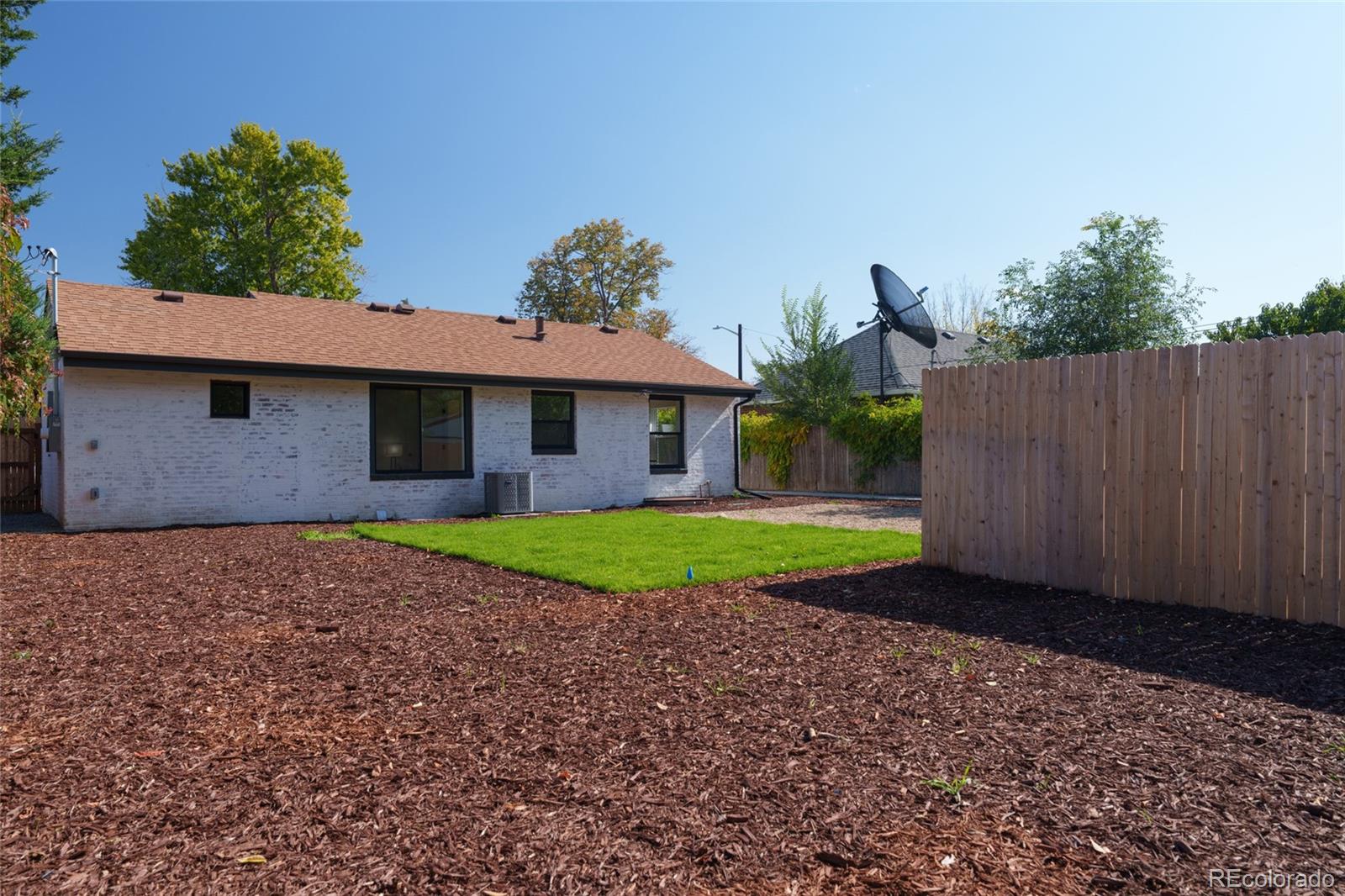 MLS Image #31 for 3055  ivanhoe street,denver, Colorado