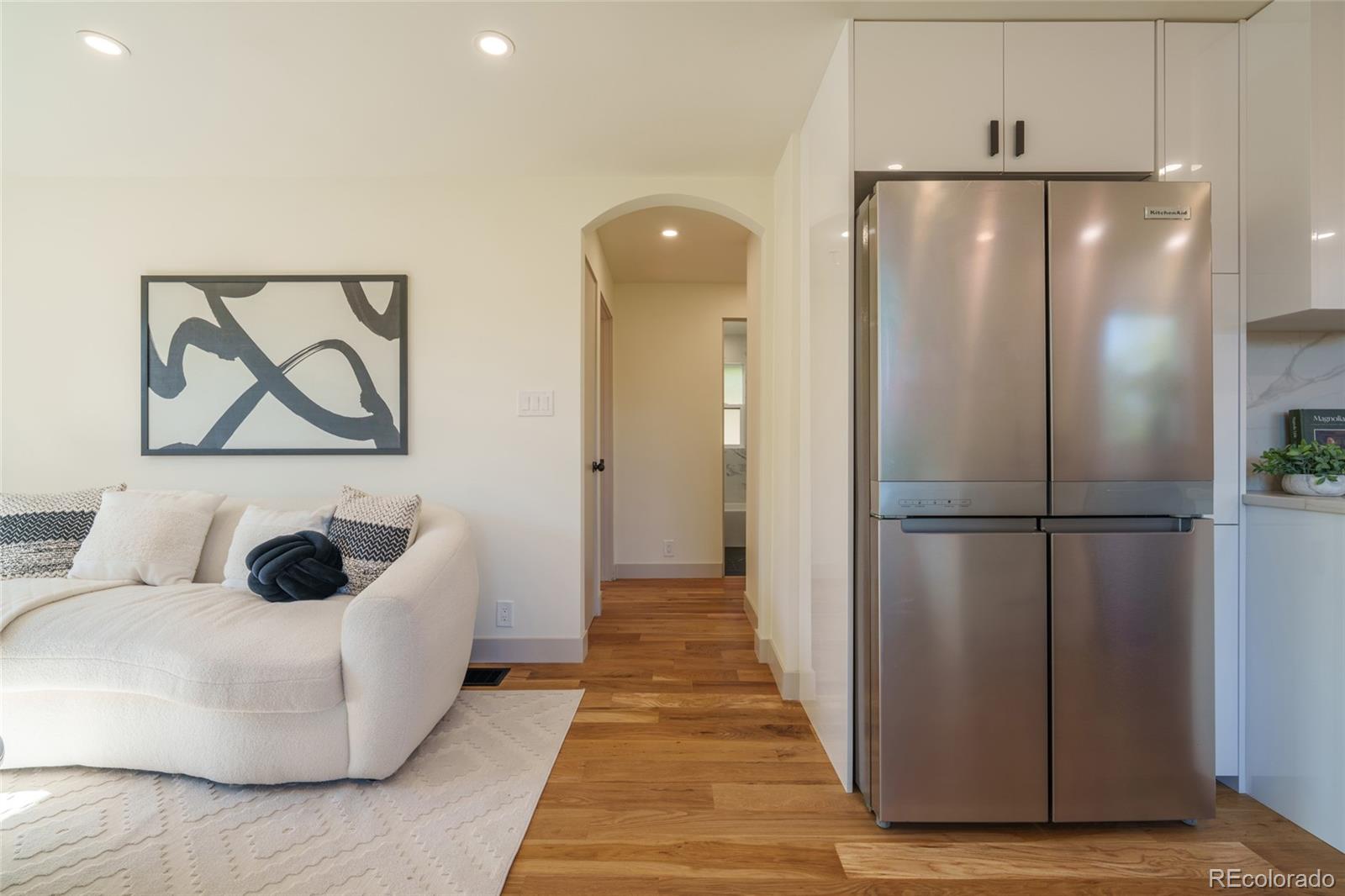 MLS Image #4 for 3055  ivanhoe street,denver, Colorado