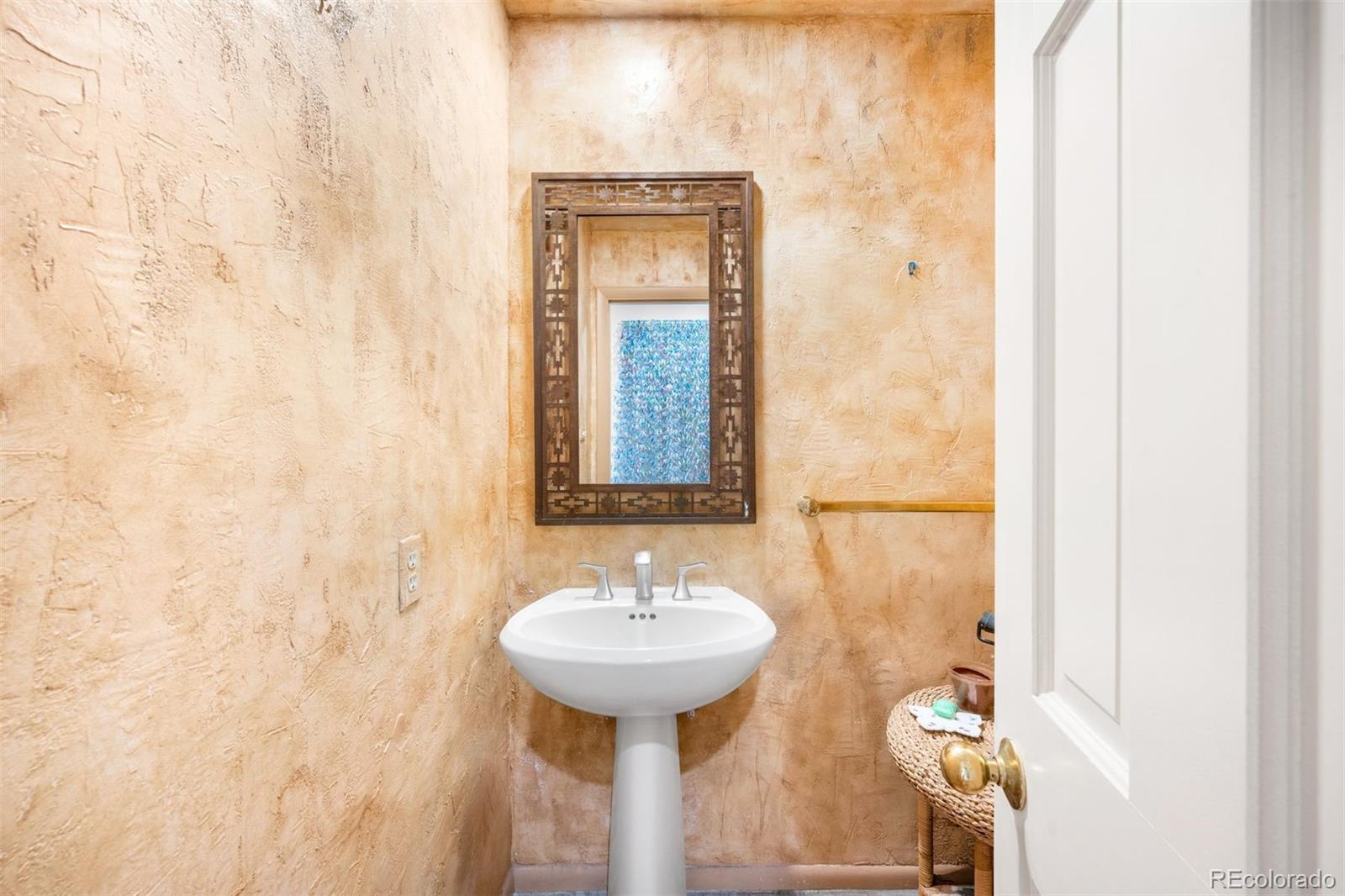 MLS Image #15 for 2600 e willamette lane,greenwood village, Colorado