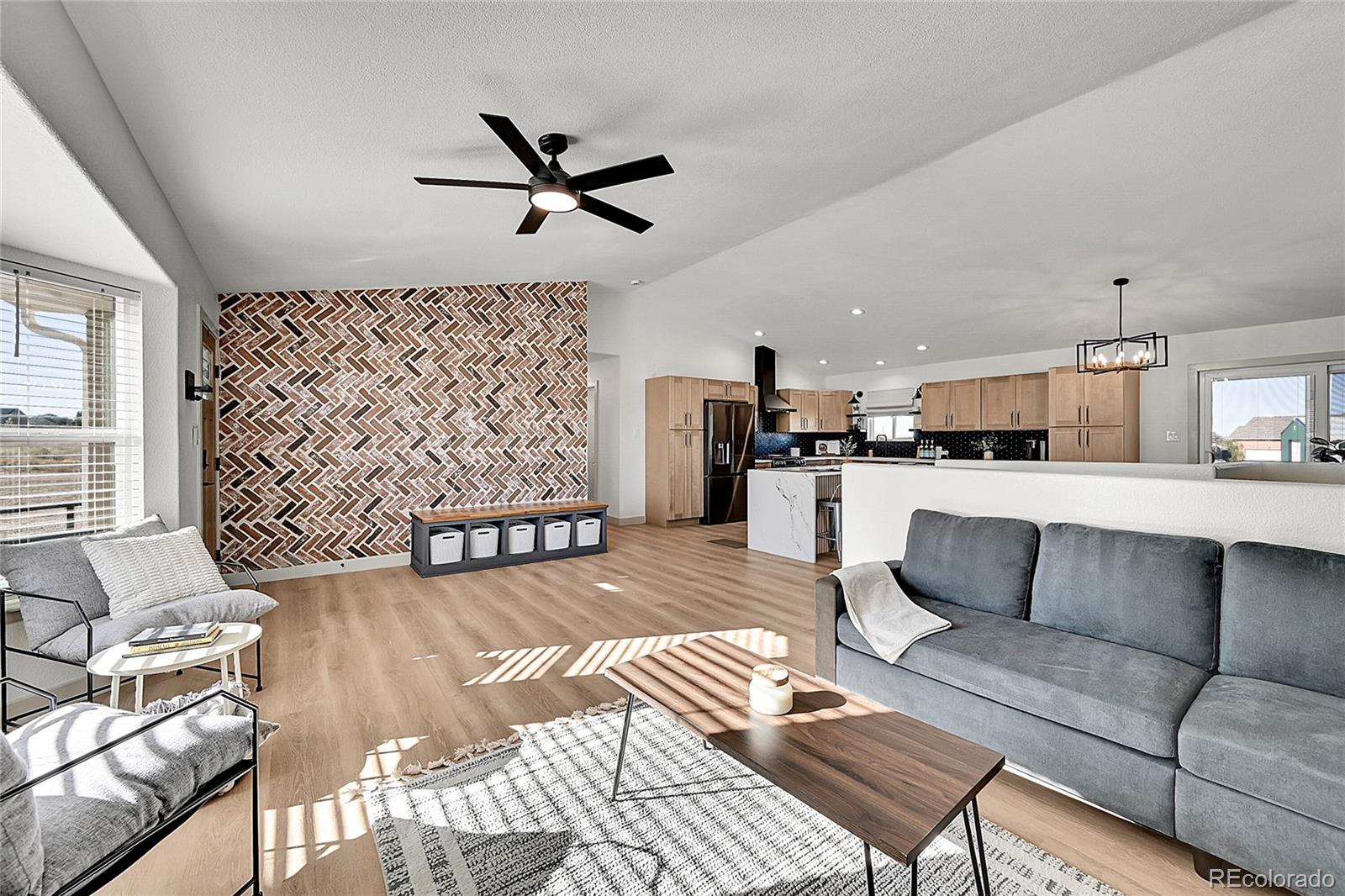 MLS Image #2 for 797 e parkrose drive,pueblo, Colorado