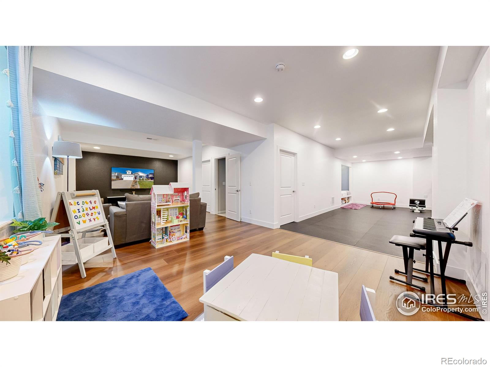 MLS Image #29 for 6794  spring rain road,timnath, Colorado