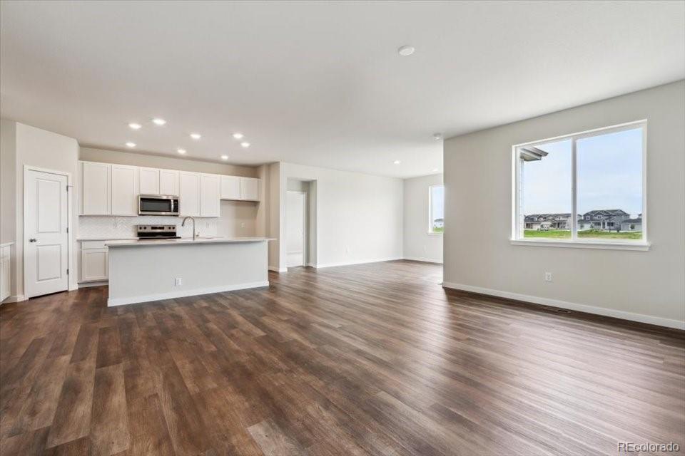 MLS Image #6 for 14462  heritage drive,mead, Colorado