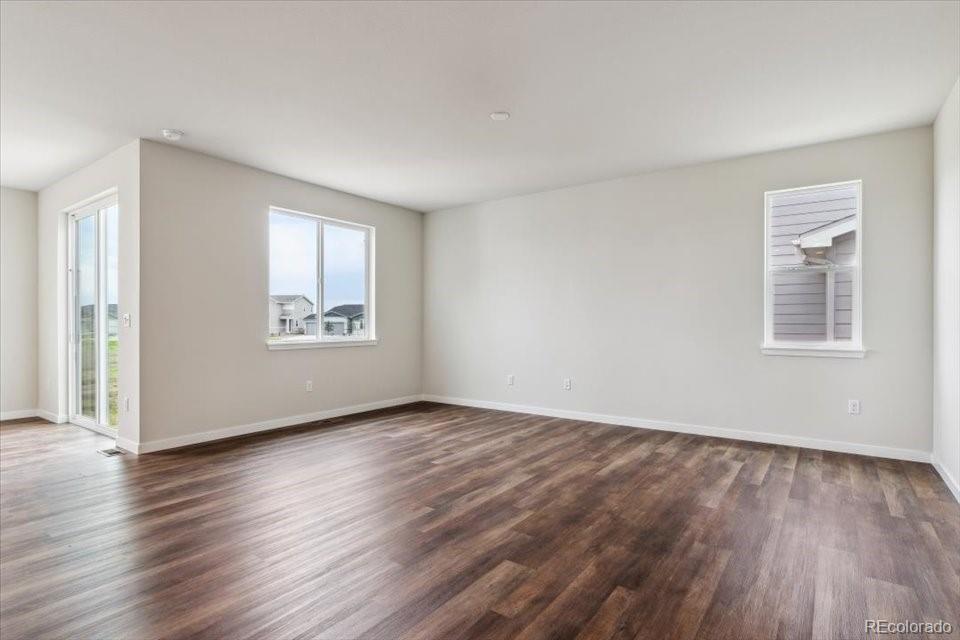 MLS Image #8 for 14462  heritage drive,mead, Colorado