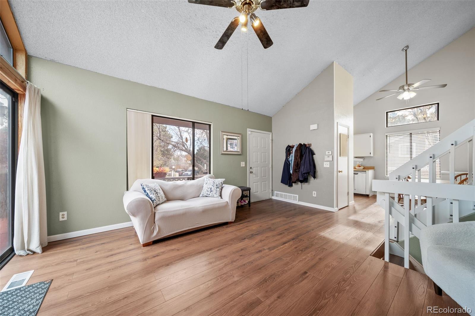 MLS Image #6 for 3853 s genoa court,aurora, Colorado