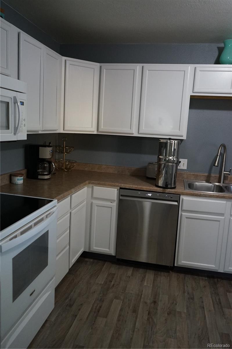 MLS Image #5 for 420  rosewood drive,fountain, Colorado
