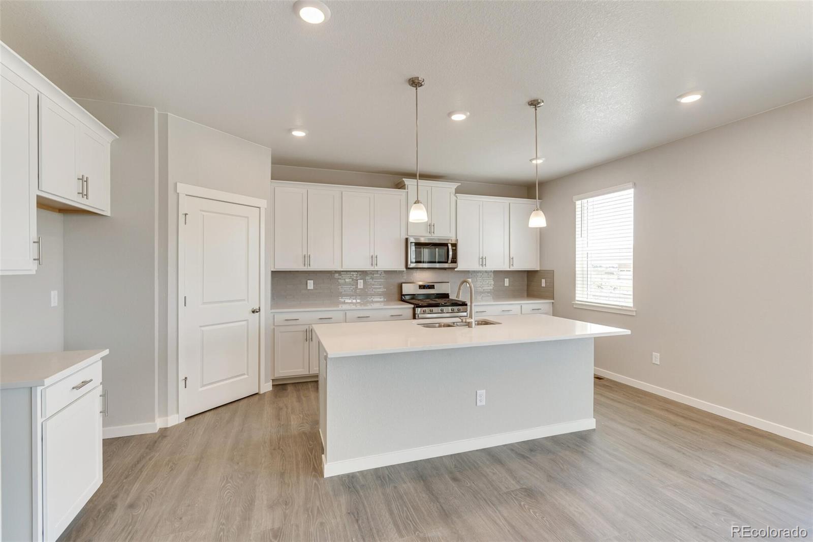 MLS Image #9 for 1894  chaffee crest drive,berthoud, Colorado