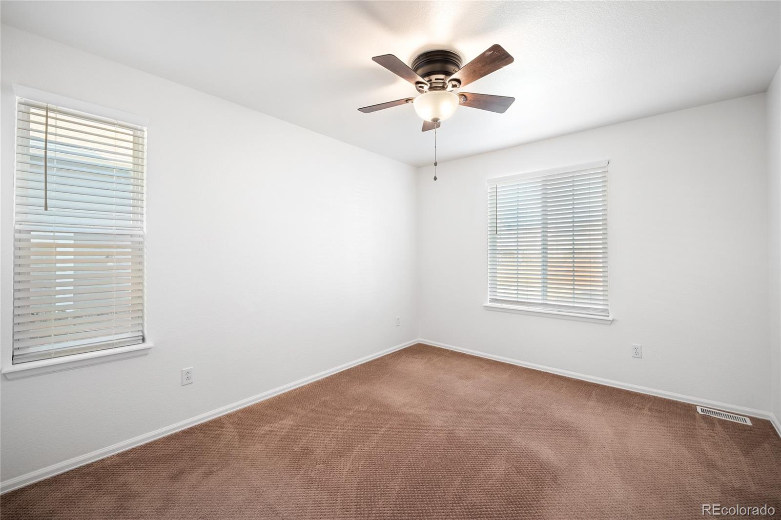 MLS Image #13 for 3629 s killarney street,aurora, Colorado