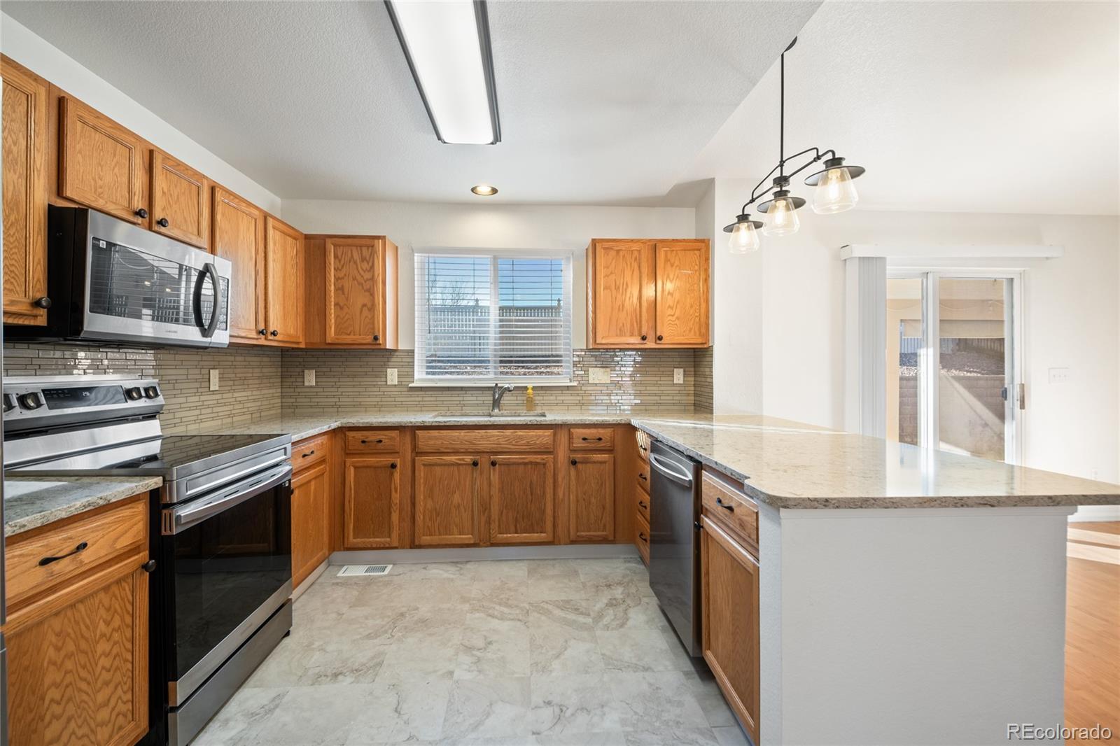 MLS Image #5 for 3629 s killarney street,aurora, Colorado