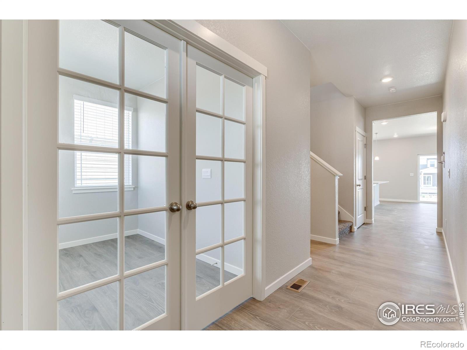 MLS Image #3 for 1894  chaffee crest drive,berthoud, Colorado