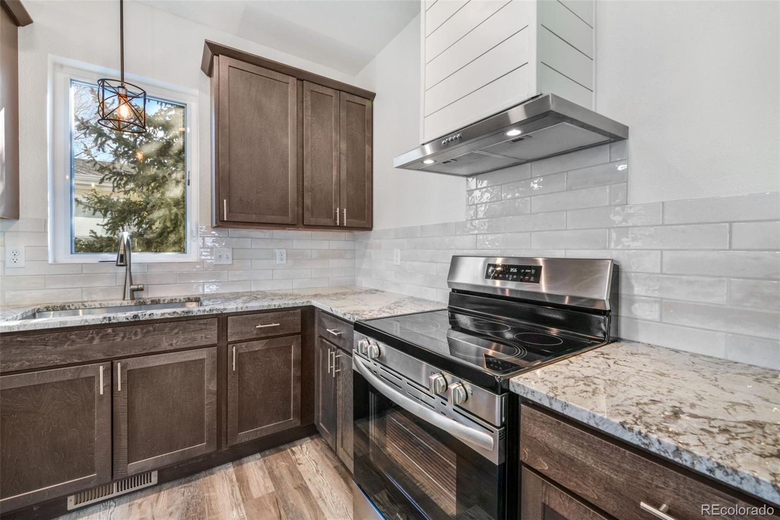 MLS Image #10 for 20  pendelton circle,colorado springs, Colorado