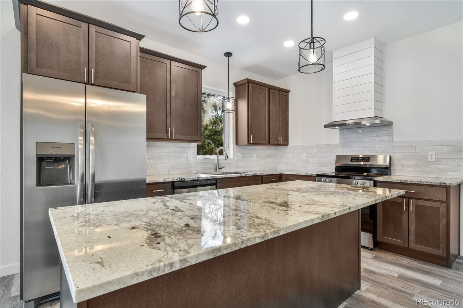 MLS Image #14 for 20  pendelton circle,colorado springs, Colorado