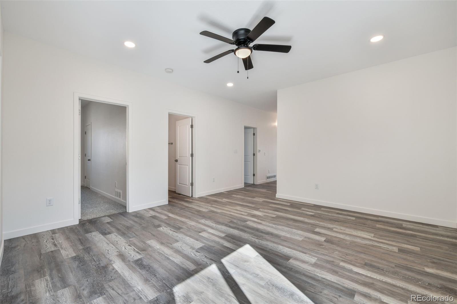 MLS Image #5 for 20  pendelton circle,colorado springs, Colorado