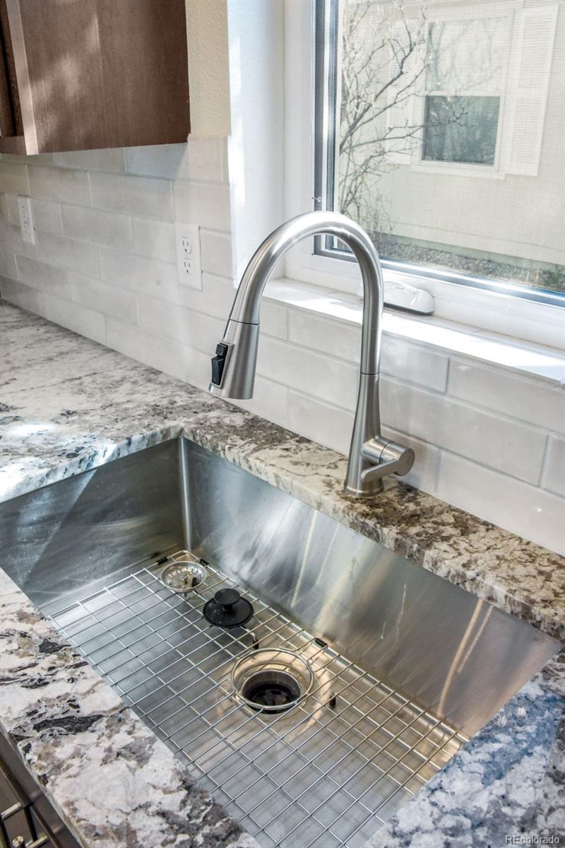 MLS Image #8 for 20  pendelton circle,colorado springs, Colorado