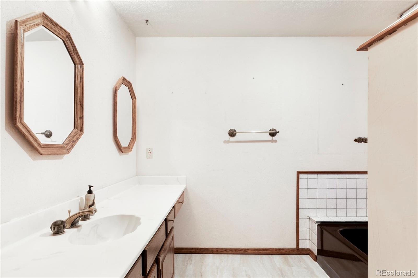 MLS Image #20 for 9101  eastridge road,golden, Colorado