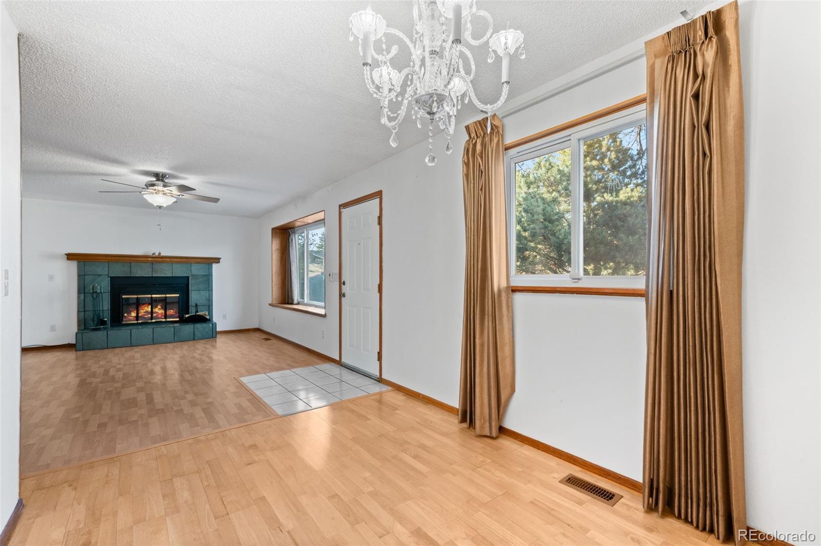 MLS Image #14 for 804  oakwood drive,castle rock, Colorado
