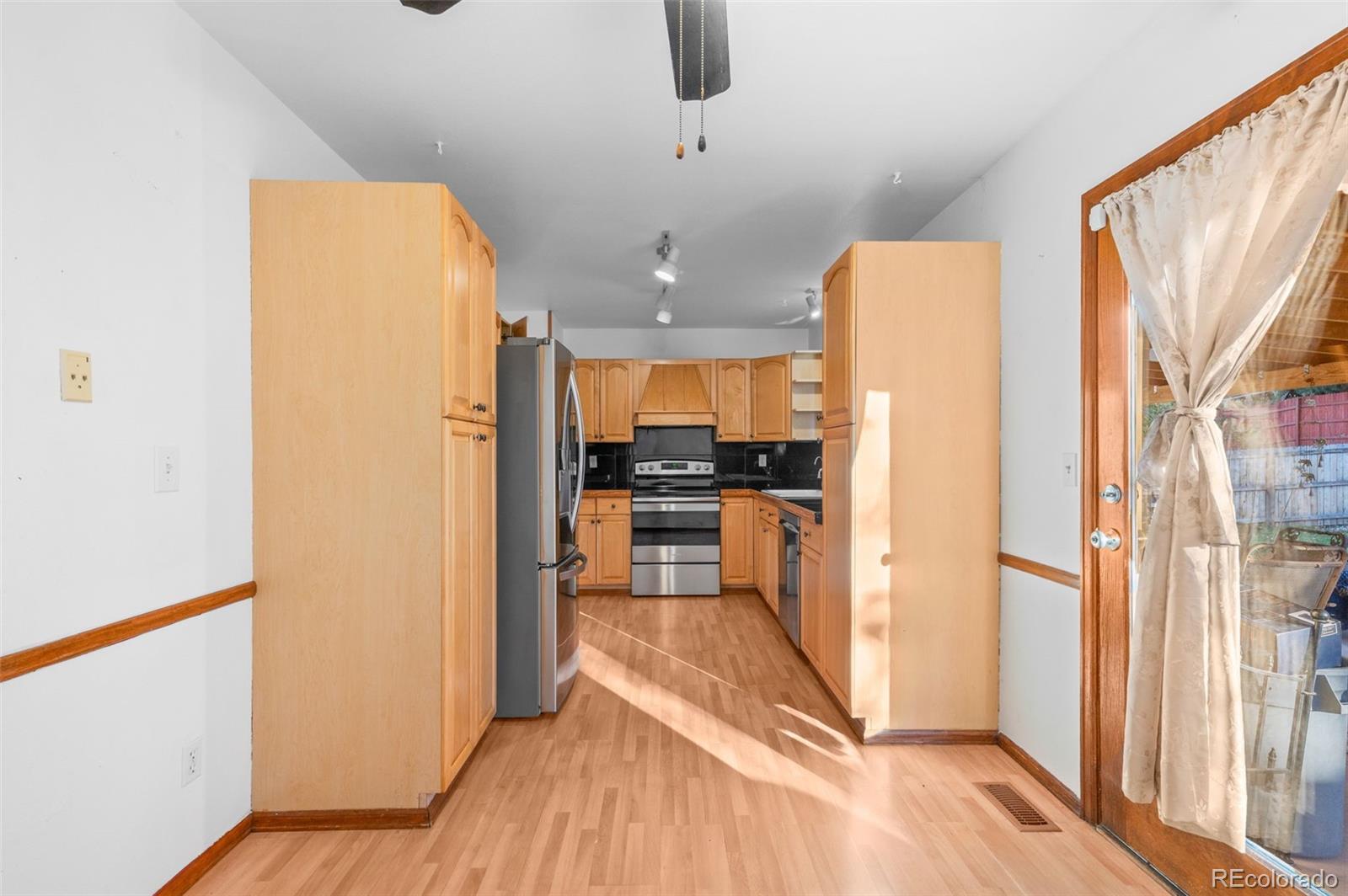 MLS Image #18 for 804  oakwood drive,castle rock, Colorado