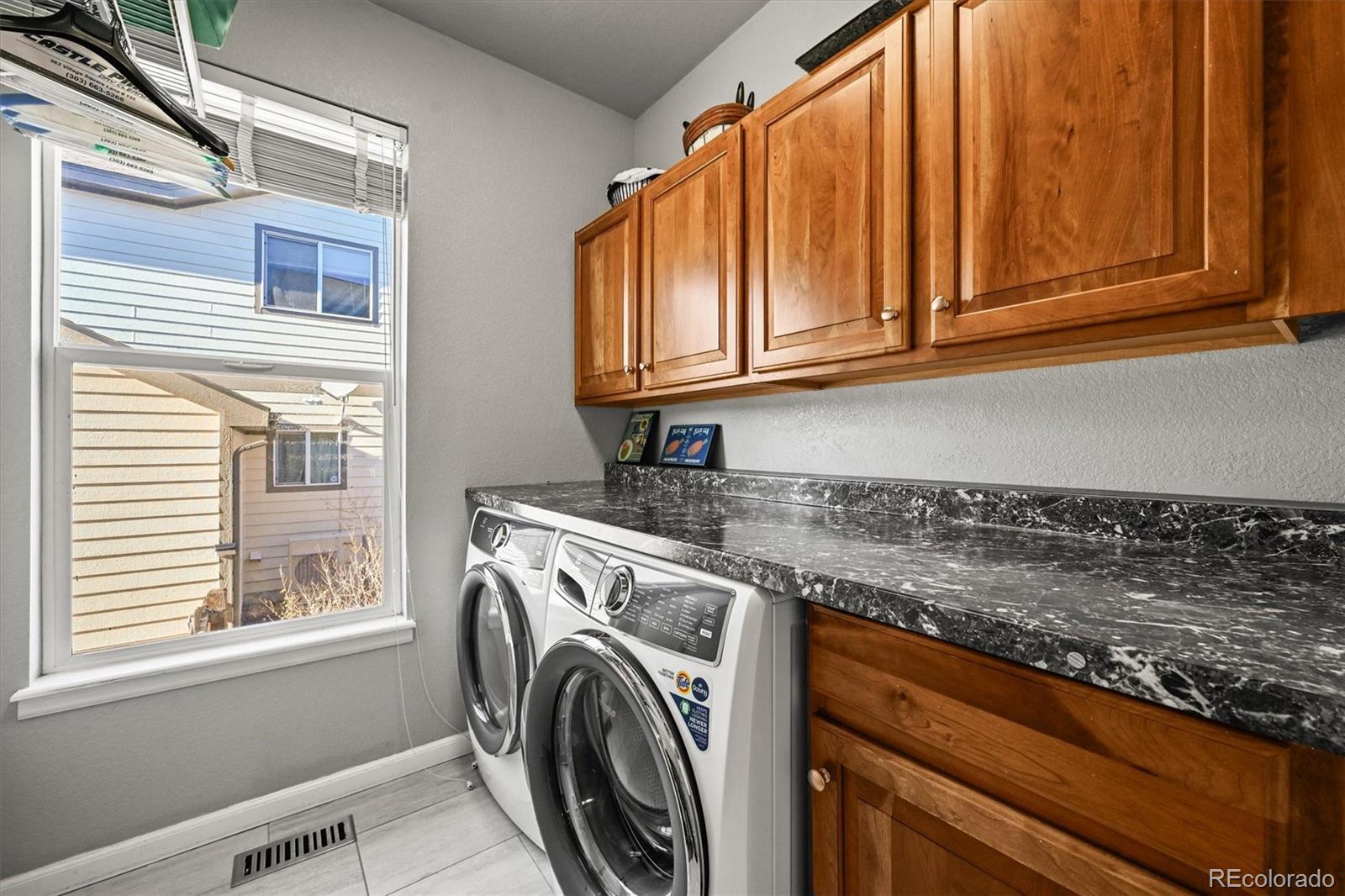 MLS Image #18 for 8392  briar trace drive,castle pines, Colorado