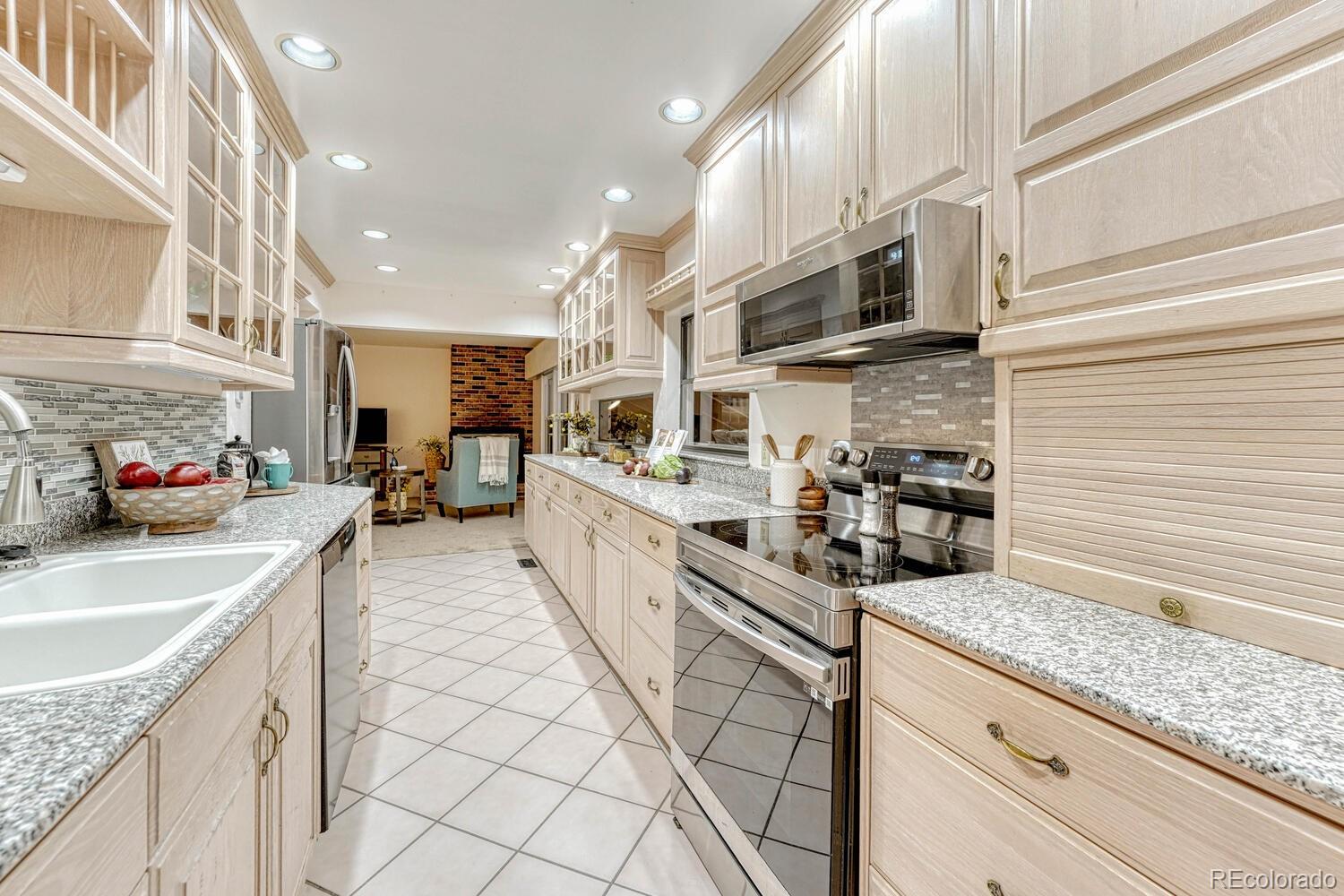 MLS Image #16 for 1325  deby place,colorado springs, Colorado