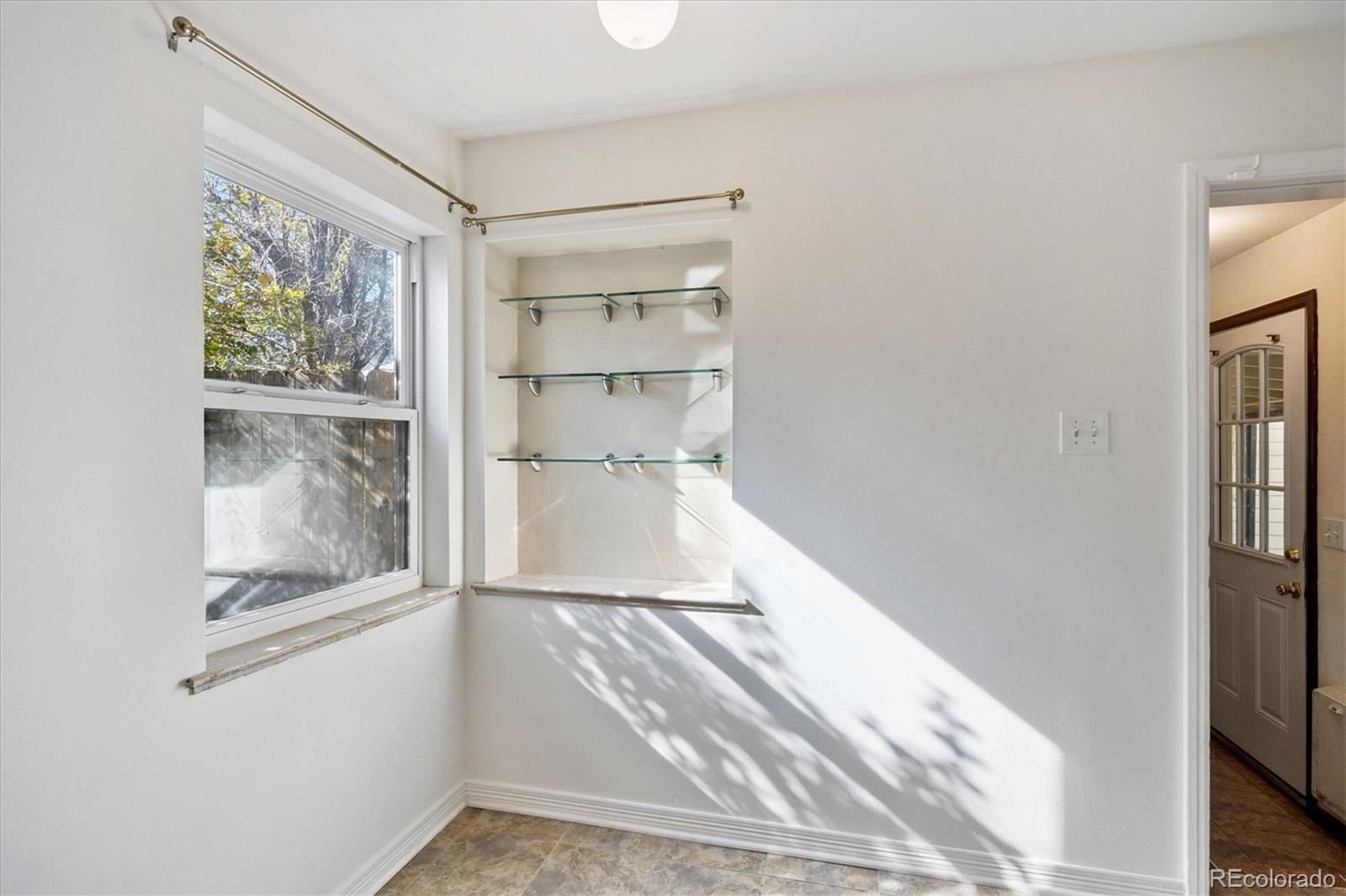 MLS Image #10 for 2865  oneida street,denver, Colorado