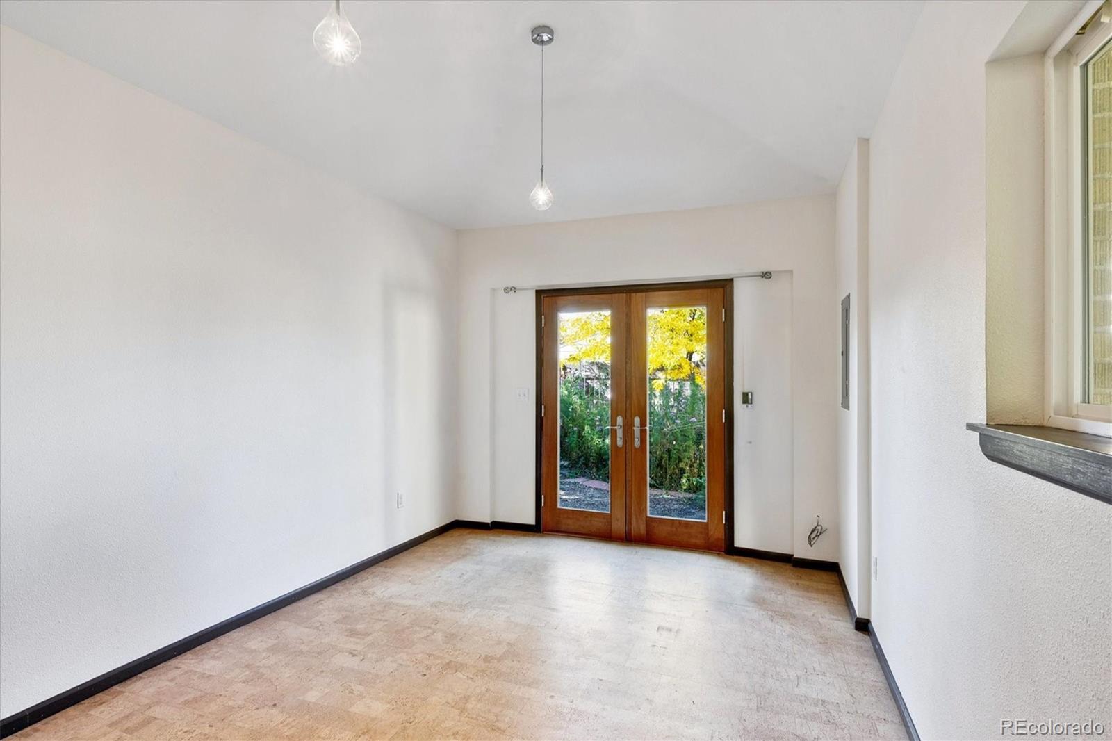MLS Image #12 for 2865  oneida street,denver, Colorado
