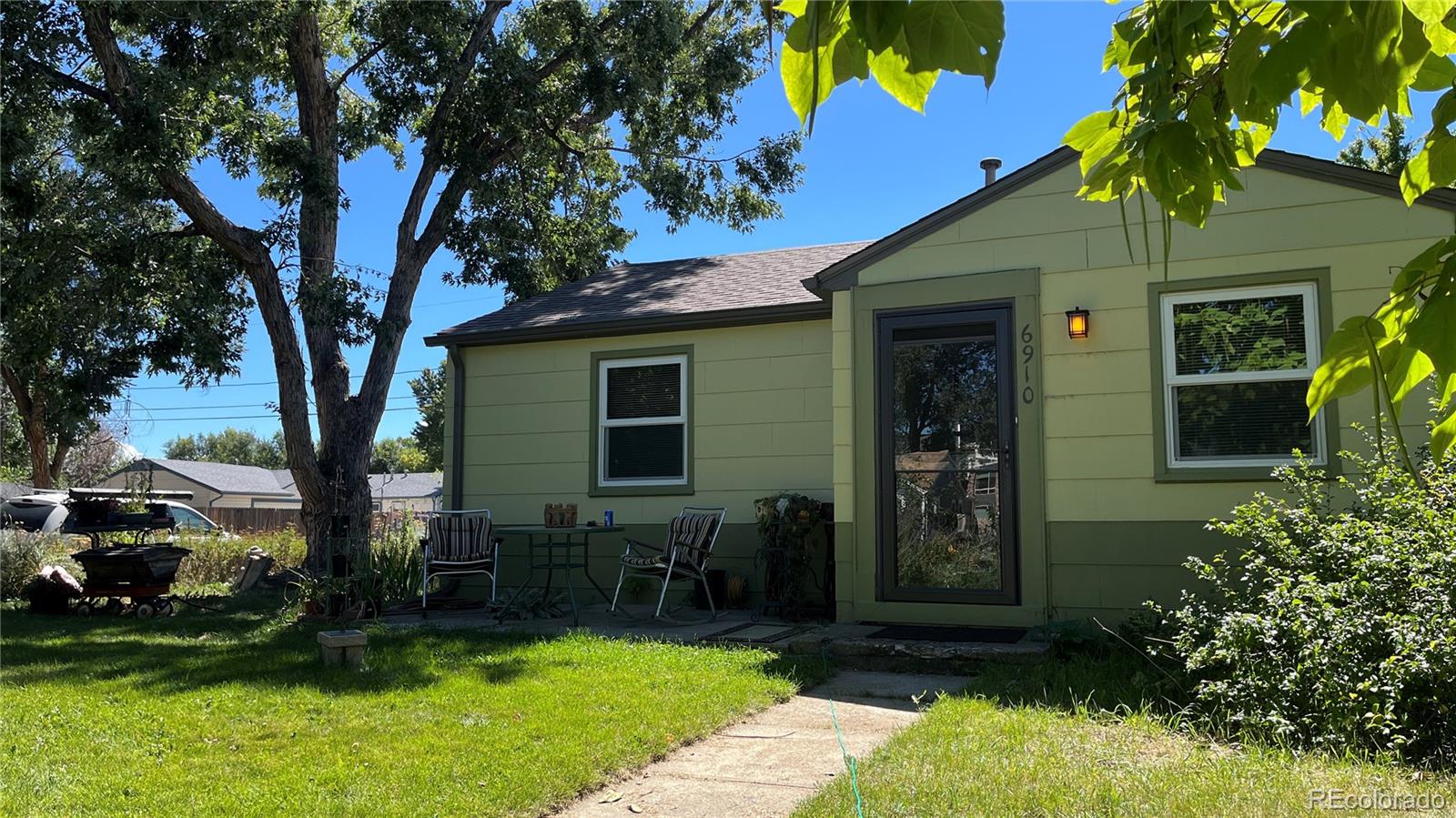 MLS Image #2 for 6910  reno drive,arvada, Colorado