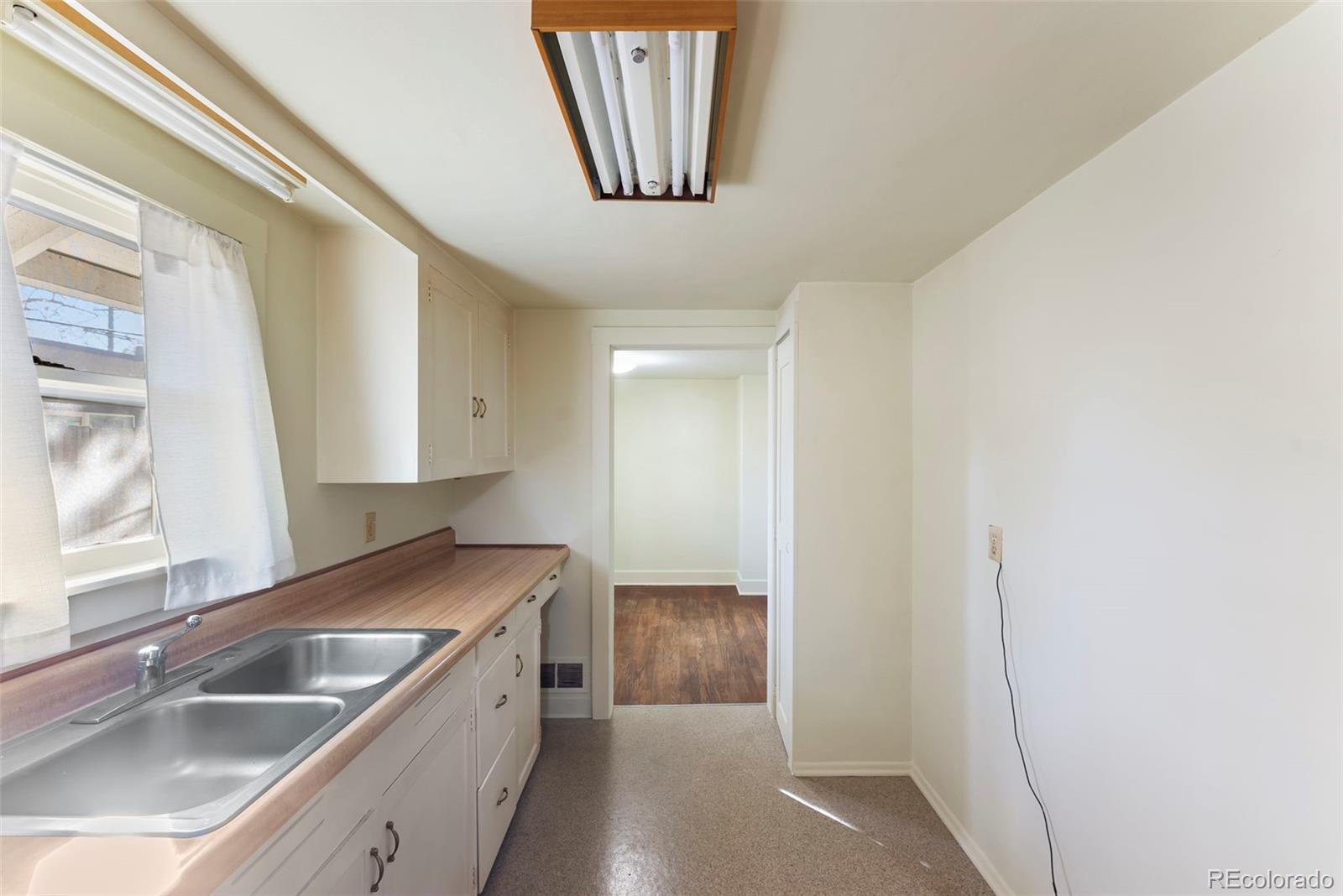 MLS Image #11 for 503  bonfoy avenue,colorado springs, Colorado
