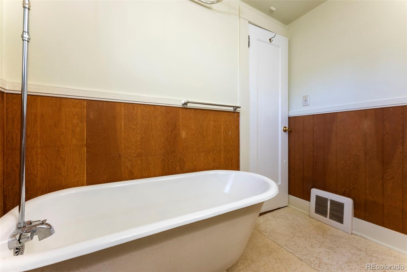 MLS Image #15 for 503  bonfoy avenue,colorado springs, Colorado