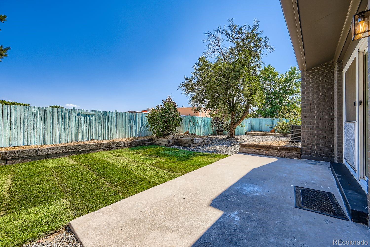 MLS Image #26 for 12381 e 54th avenue drive,denver, Colorado