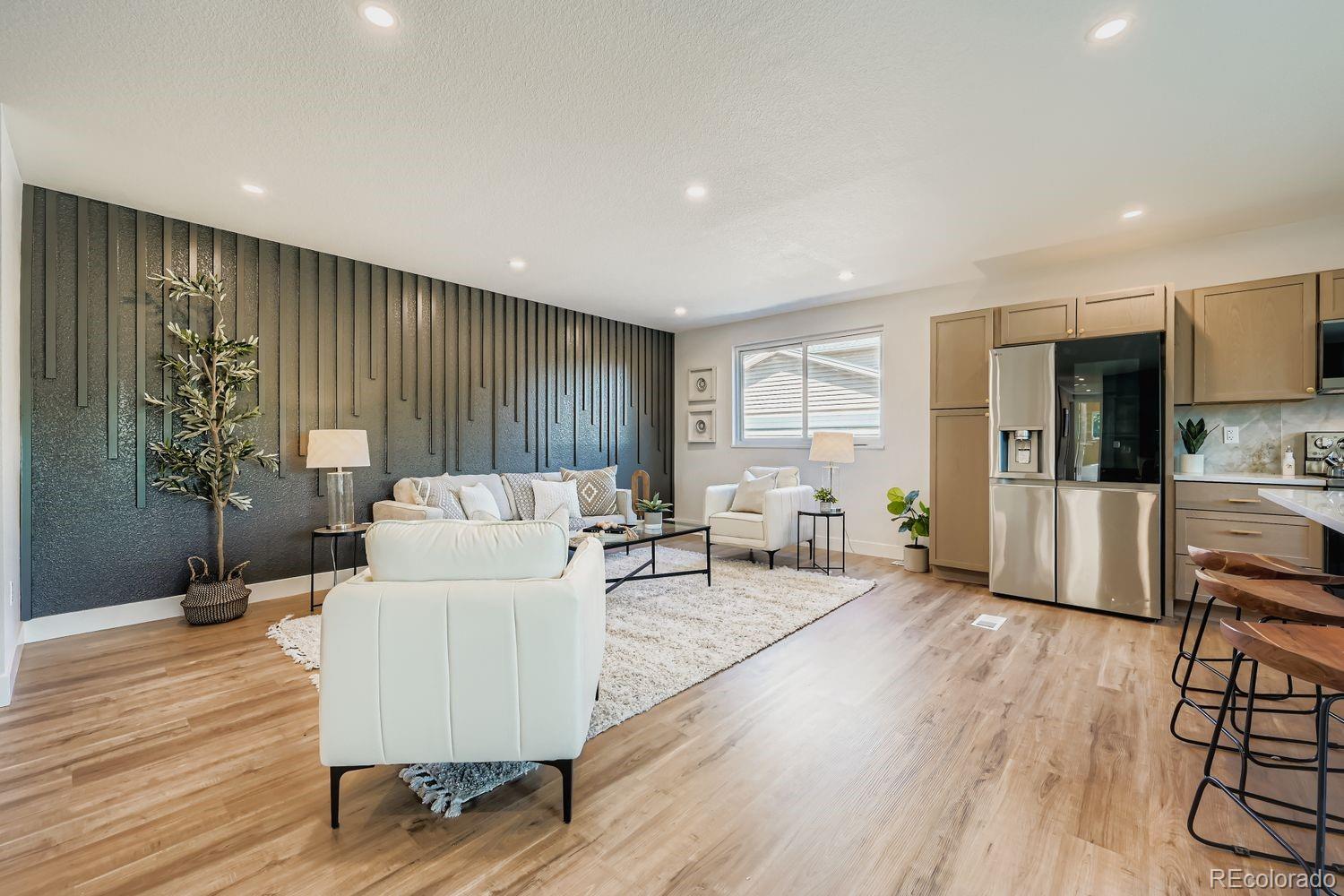 MLS Image #5 for 12381 e 54th avenue drive,denver, Colorado