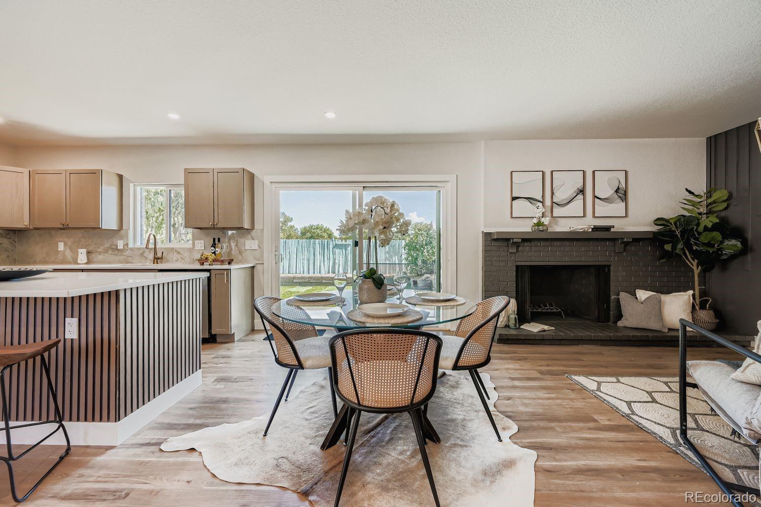 MLS Image #7 for 12381 e 54th avenue drive,denver, Colorado