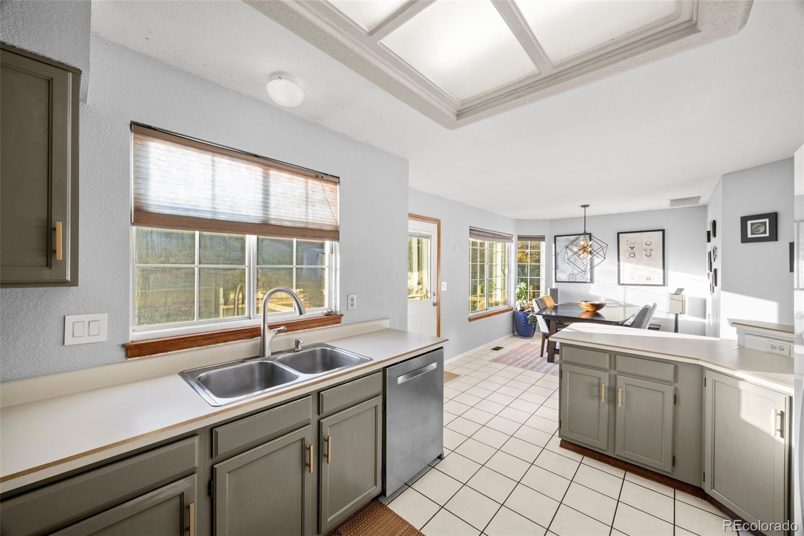MLS Image #18 for 10289  oak street,westminster, Colorado