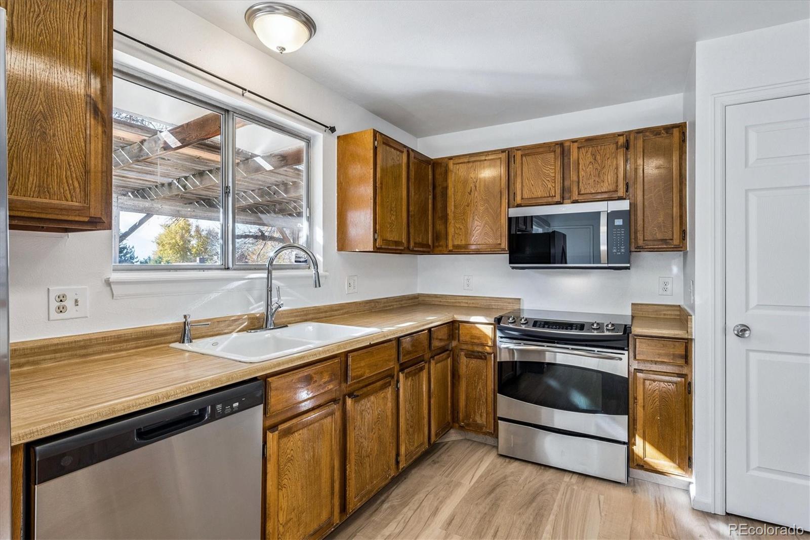 MLS Image #10 for 17900 e asbury drive,aurora, Colorado
