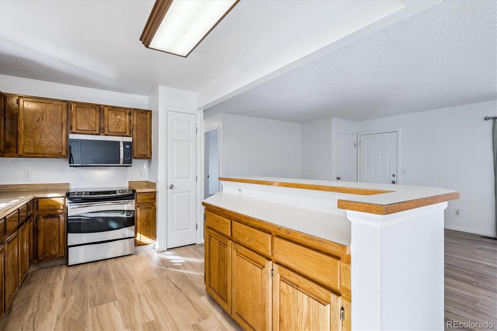 MLS Image #9 for 17900 e asbury drive,aurora, Colorado