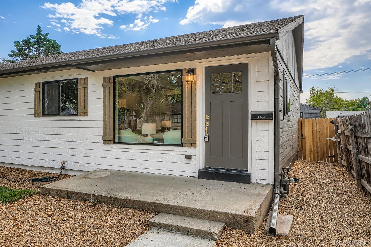 MLS Image #3 for 1673  lansing street,aurora, Colorado