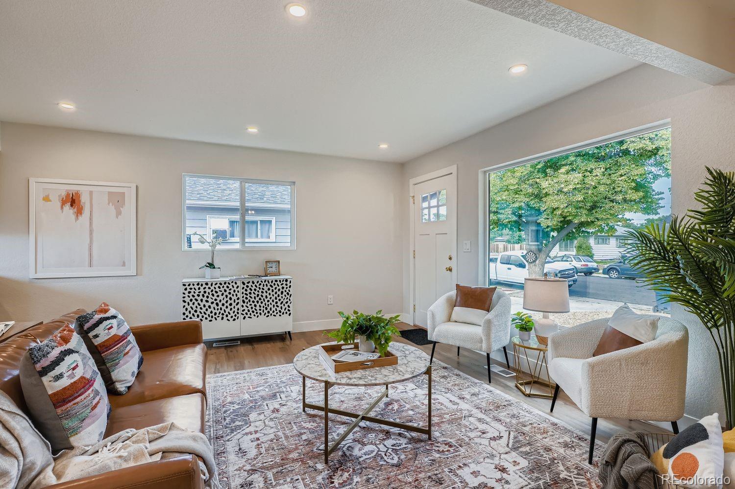 MLS Image #5 for 1673  lansing street,aurora, Colorado