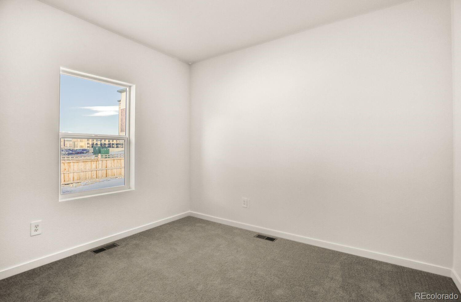 MLS Image #10 for 244  kobe lane,johnstown, Colorado