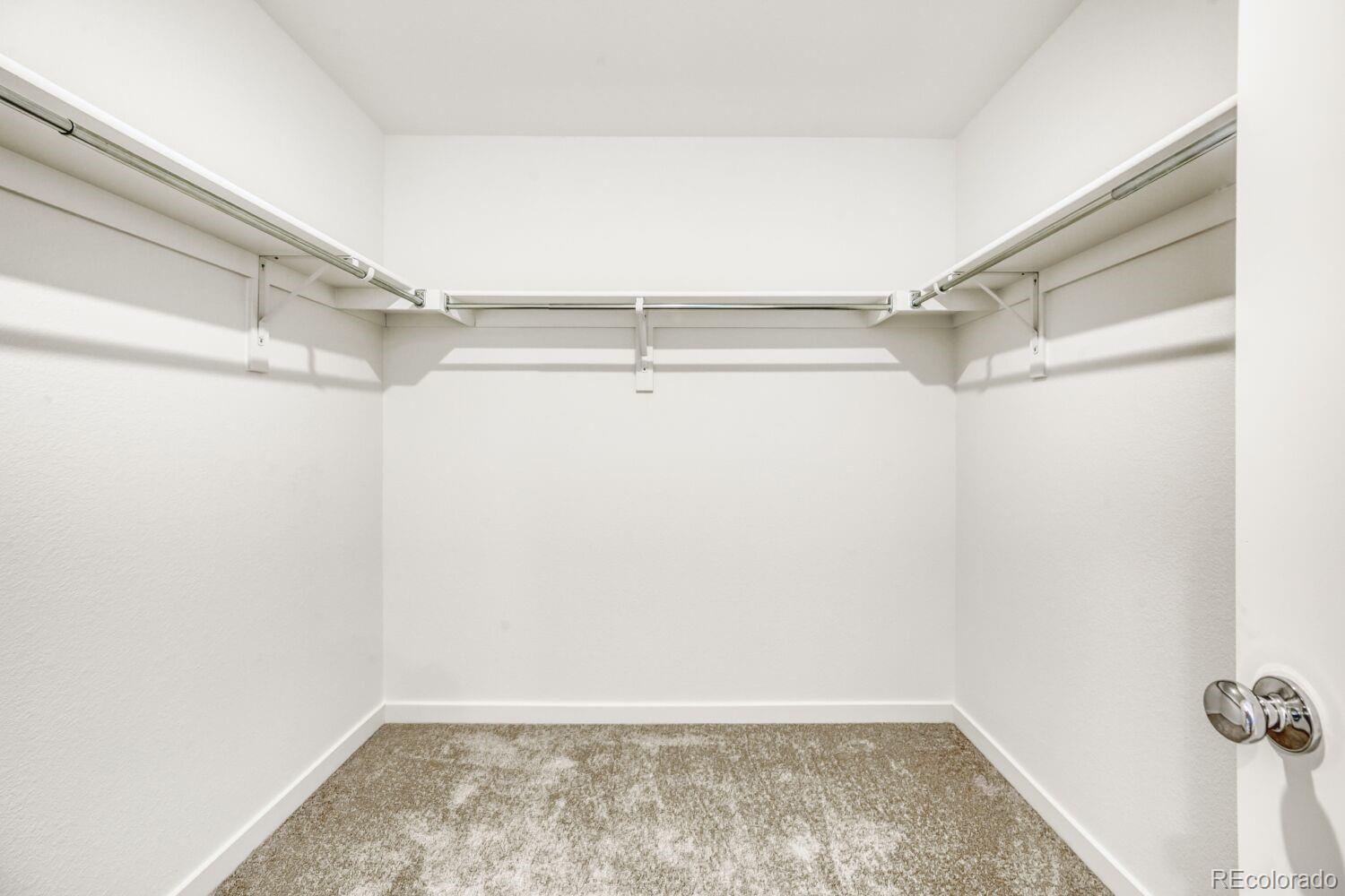 MLS Image #14 for 244  kobe lane,johnstown, Colorado