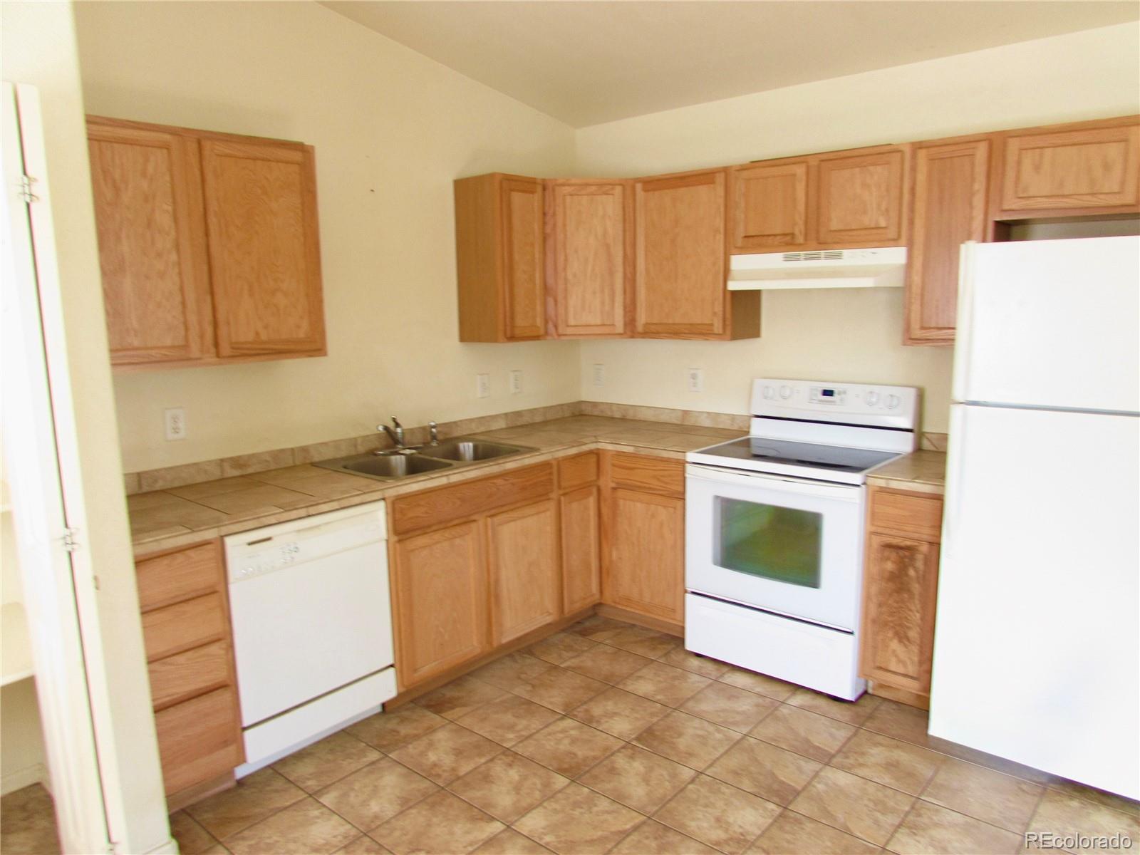 MLS Image #4 for 115 s jones avenue,rangely, Colorado