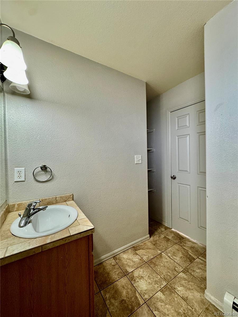 MLS Image #9 for 115 s jones avenue,rangely, Colorado