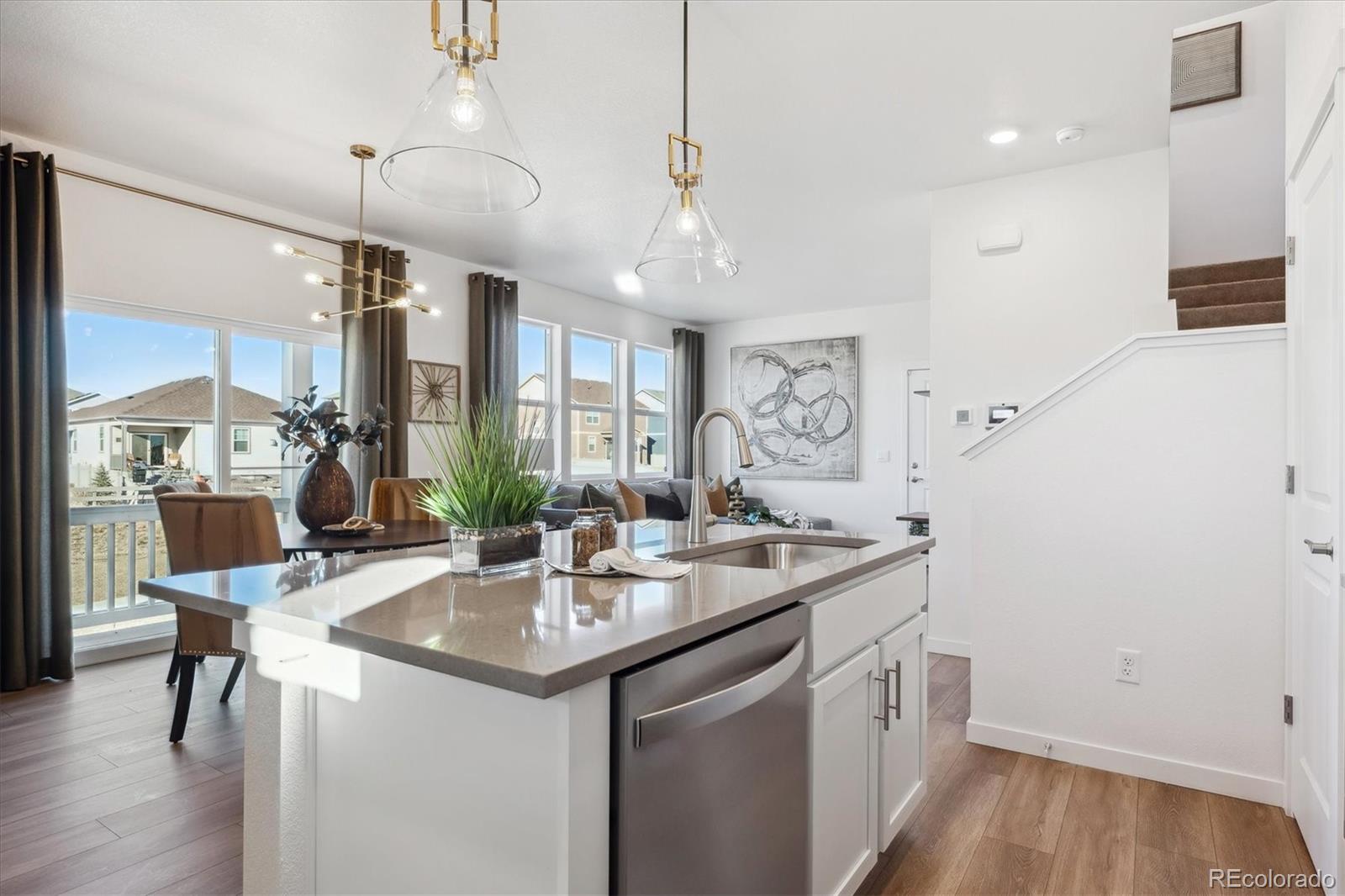 MLS Image #13 for 928  logan peak way,berthoud, Colorado