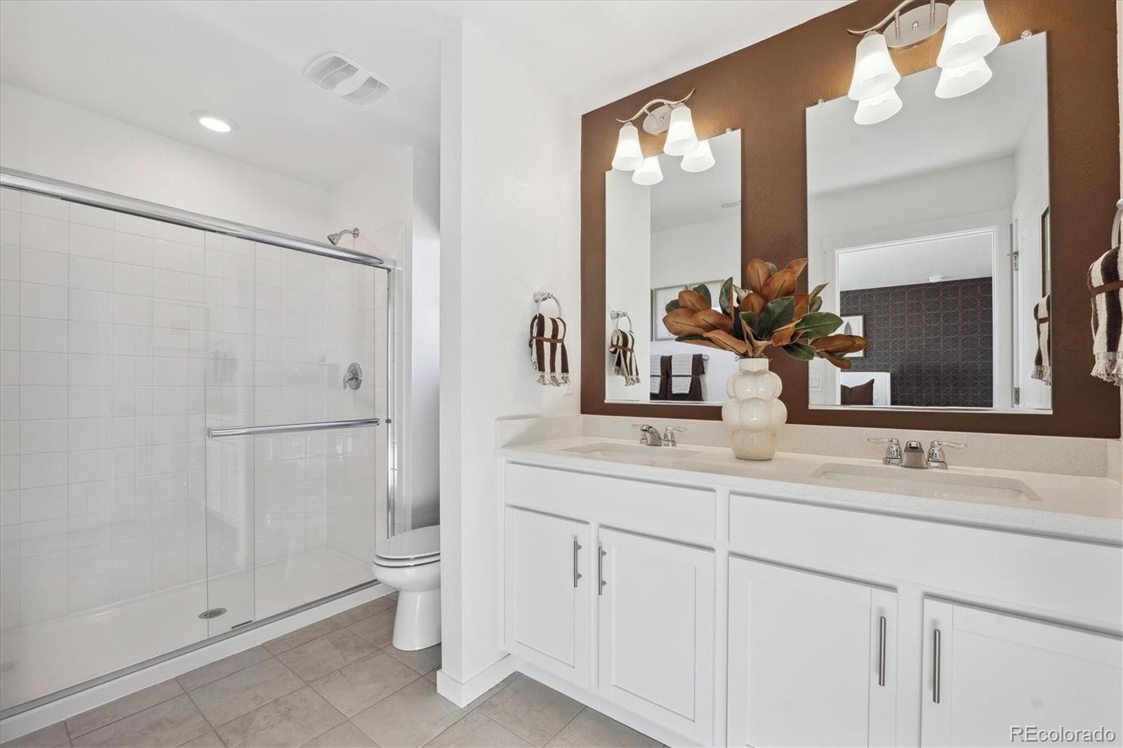 MLS Image #22 for 928  logan peak way,berthoud, Colorado