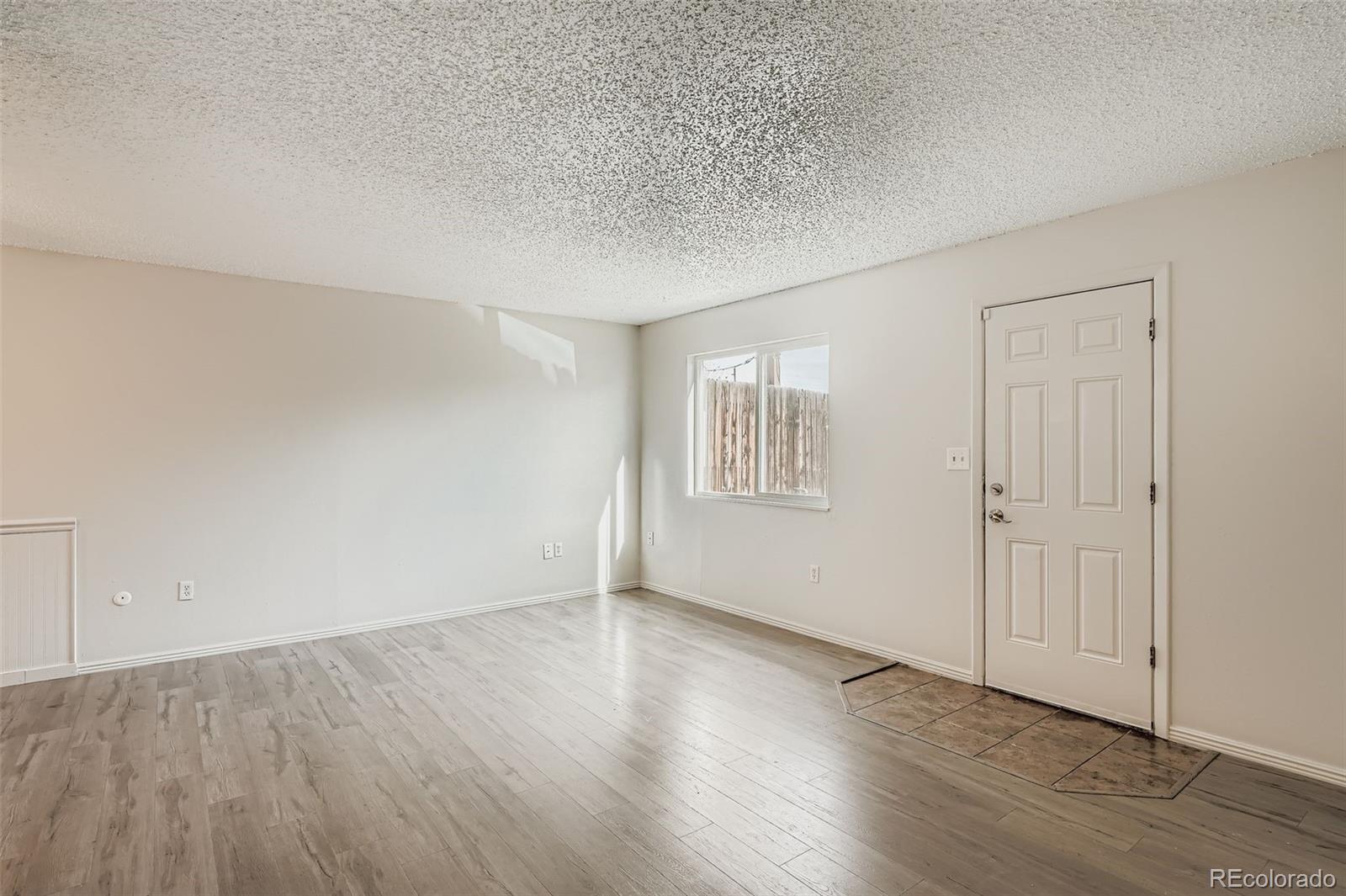 MLS Image #17 for 8770  rainbow avenue a,denver, Colorado
